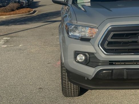 Used 2021 Toyota Tacoma SR5 image 25
