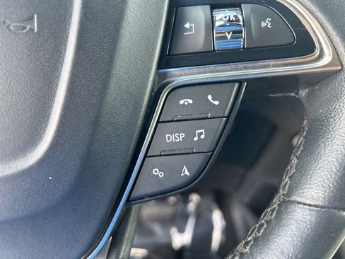 Used 2020 Lincoln Nautilus FWD image 45