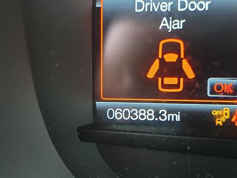 Certified 2024 Ford Edge SEL image 15