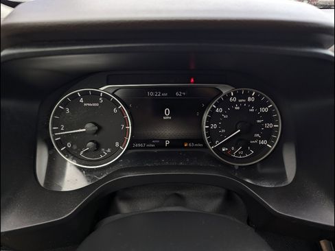 Used 2023 Nissan Rogue S image 2