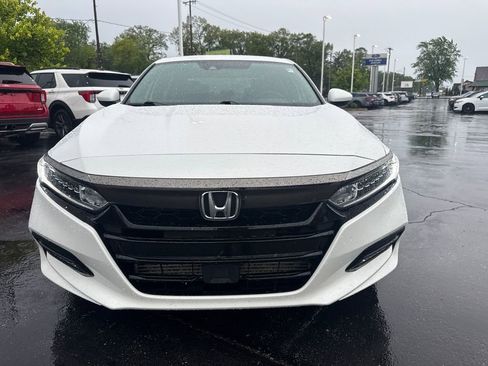 Used 2020 Honda Accord Sport image 3