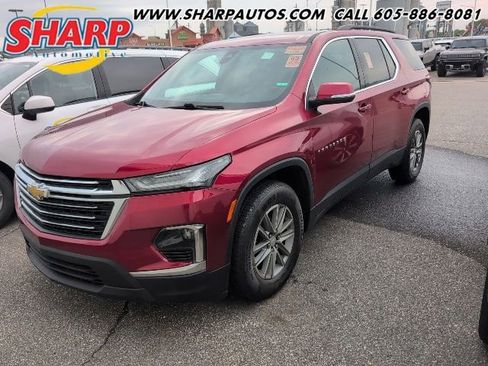 Used 2023 Chevrolet Traverse LT AWD/4WD image 1