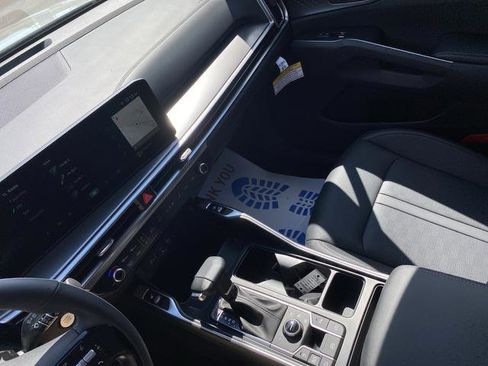 New 2026 Kia Sorento EX AWD/4WD image 22