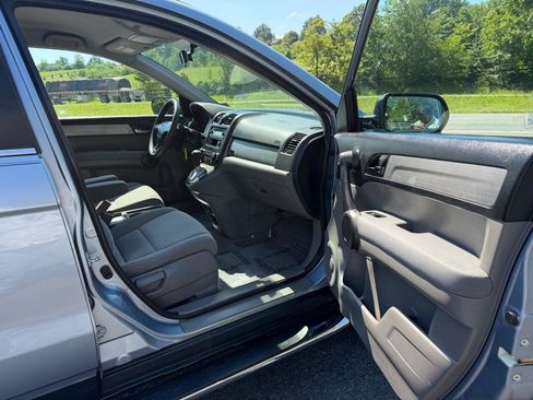 Used 2010 Honda CR-V LX image 25