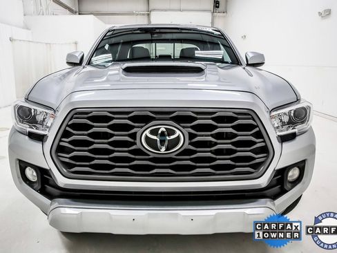 Used 2023 Toyota Tacoma TRD Sport image 10