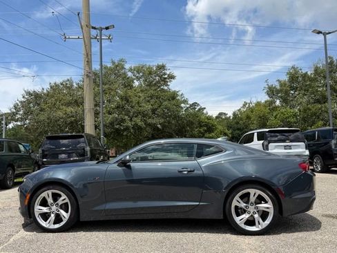 Used 2020 Chevrolet Camaro LT RWD image 3
