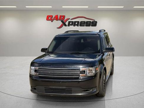 Used 2015 Ford Flex SEL image 2