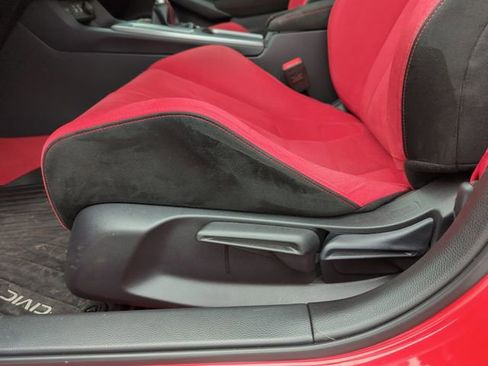 Used 2025 Honda Civic Type R image 12