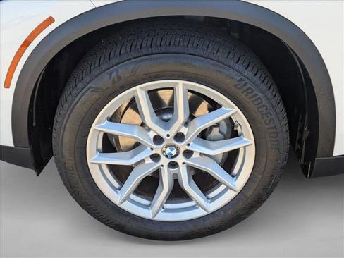 Used 2021 BMW X5 sDrive40i w/ Convenience Package image 22