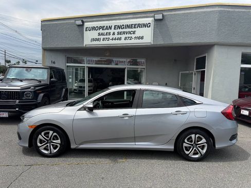 Used 2018 Honda Civic LX image 4