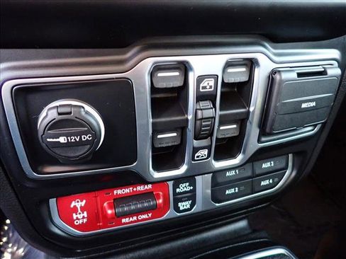 Used 2021 Jeep Wrangler Unlimited Rubicon image 17