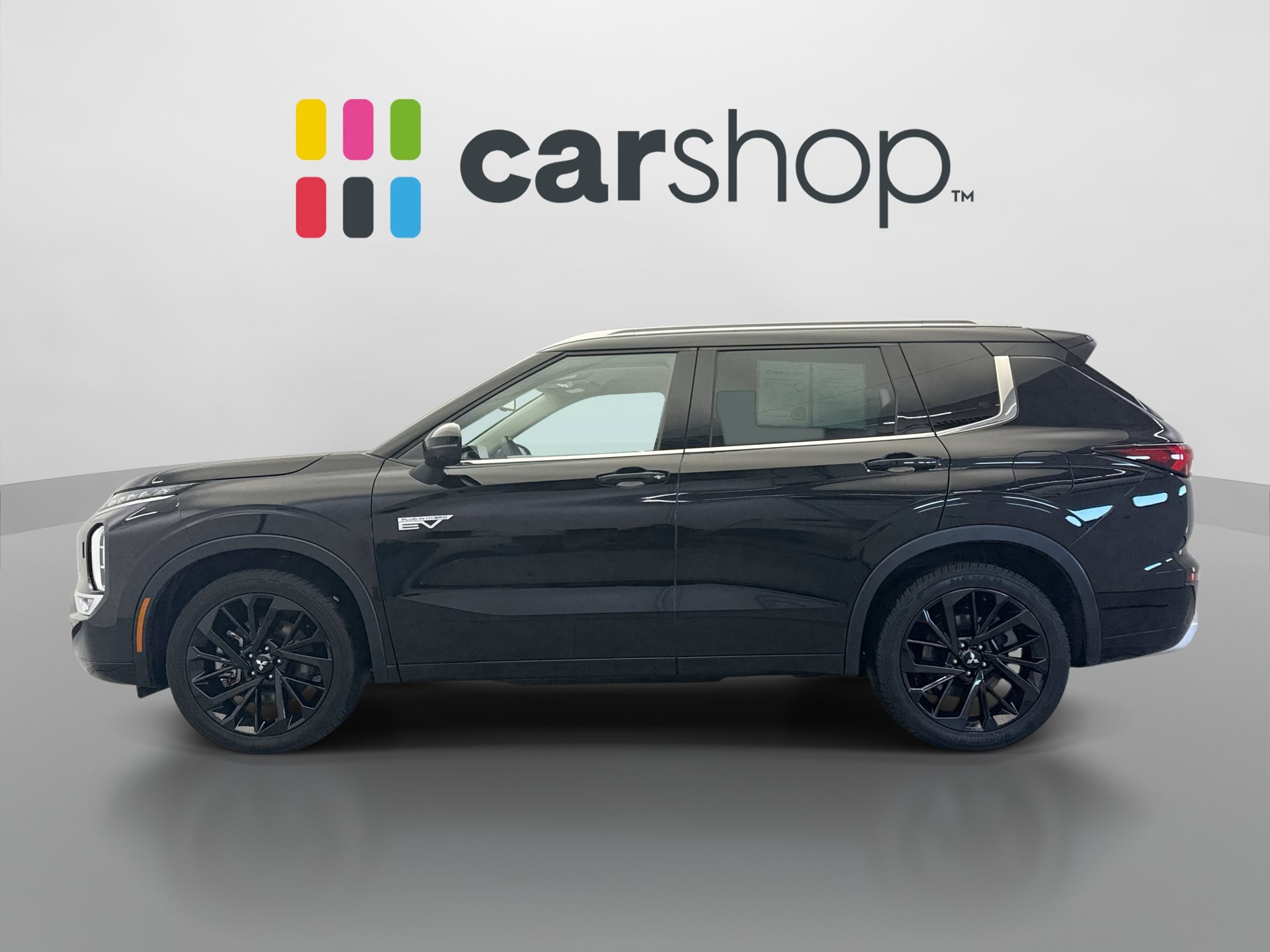 Used 2023 Mitsubishi Outlander SEL AWD/4WD image 2