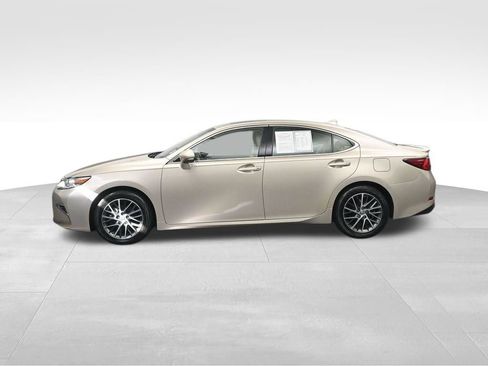 Used 2018 Lexus ES 350 w/ Luxury Package w/Wood Trim FWD image 2