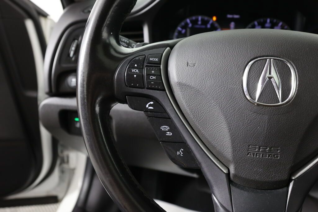 Used 2020 Acura ILX w/ Premium Package FWD image 32
