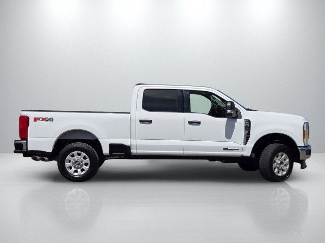 Used 2024 Ford F250 XLT w/ FX4 Off-Road Package AWD/4WD image 3