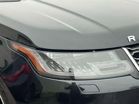 Used 2019 Land Rover Range Rover Sport SE image 9