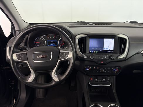Used 2018 GMC Terrain SLE w/ Driver Convenience Package FWD image 3