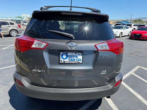 Used 2013 Toyota RAV4 LE AWD/4WD image 6