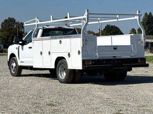 New 2025 Ford F350 XL w/ XL Chrome Package image 6