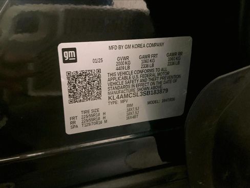 Used 2025 Buick Encore GX Preferred AWD/4WD image 32