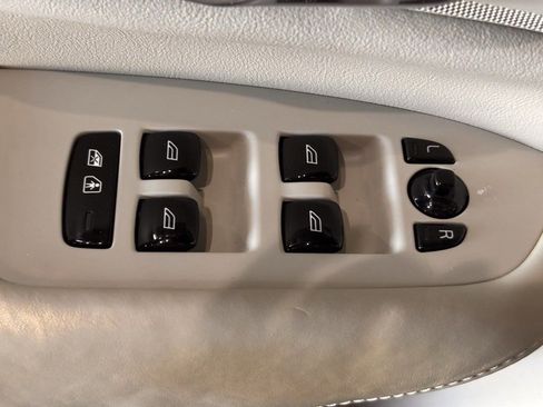 Used 2020 Volvo XC90 T8 Inscription image 13