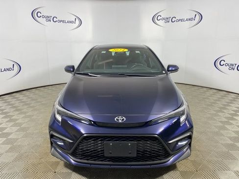 Used 2024 Toyota Corolla SE FWD image 2