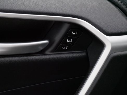 Certified 2025 Toyota RAV4 Limited w/ Advanced Technology Package AWD/4WD image 19
