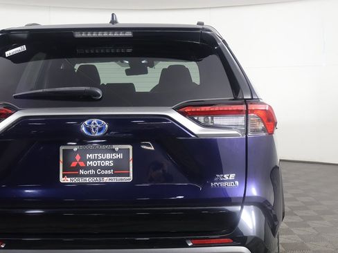 Used 2019 Toyota RAV4 XSE image 16