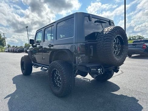 Used 2015 Jeep Wrangler Unlimited Sport w/ Quick Order Package 24S AWD/4WD image 14