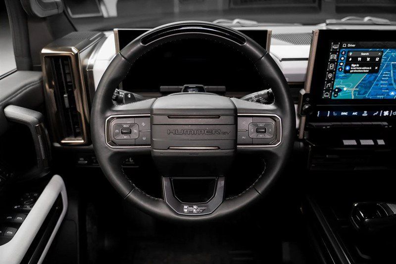 Used 2024 GMC Hummer EV 2X w/ LPO, Illumination Package AWD/4WD image 37