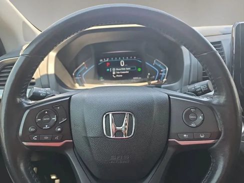Used 2023 Honda Odyssey EX-L image 17