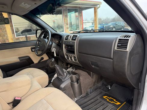Used 2010 Chevrolet Colorado LT image 16