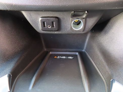 Certified 2022 Chevrolet Traverse LT w/ LPO, Floor Liner Package AWD/4WD image 8