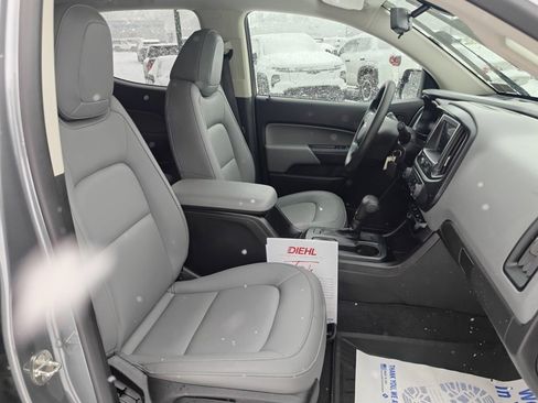 Certified 2021 Chevrolet Colorado W/T w/ Custom Special Edition image 19