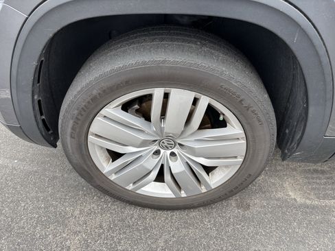 Used 2019 Volkswagen Atlas SEL image 33