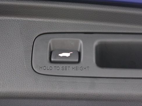 Used 2025 Honda CR-V EX-L image 16