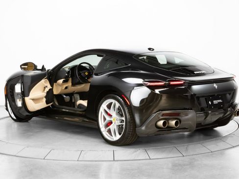 Certified 2021 Ferrari Roma image 95