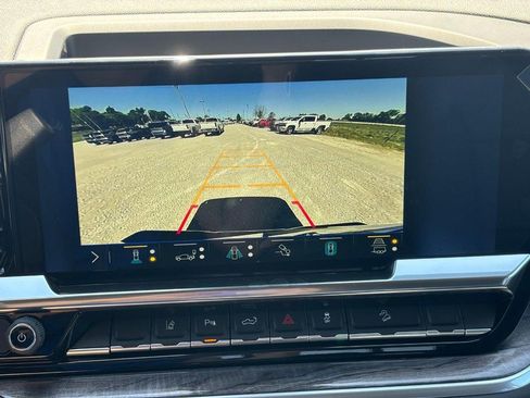 New 2026 Chevrolet Silverado 2500 LTZ w/ LTZ Convenience Package AWD/4WD image 16
