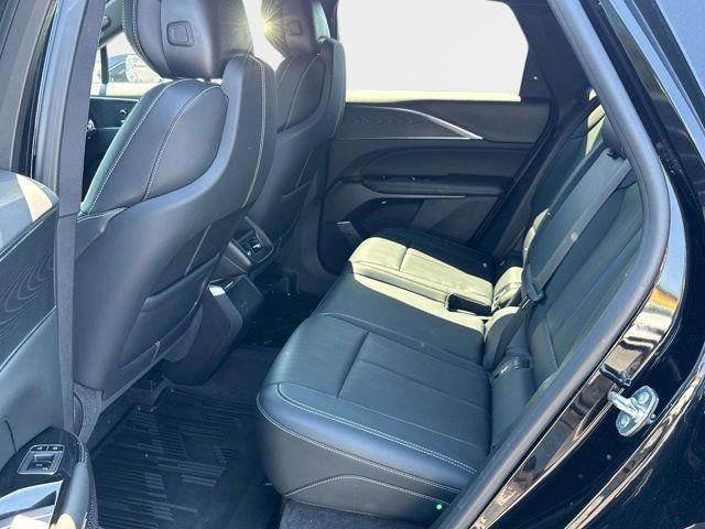 Certified 2024 Cadillac Lyriq Luxury AWD/4WD image 22