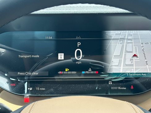 New 2026 Land Rover Range Rover Long Wheelbase SE AWD/4WD image 18