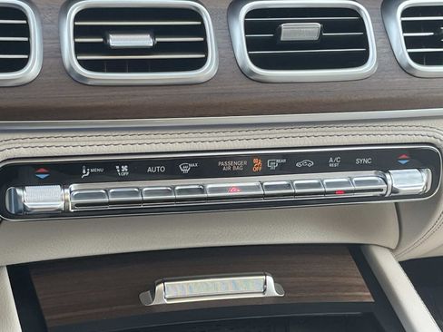 Certified 2025 Mercedes-Benz GLE 450 4MATIC image 31