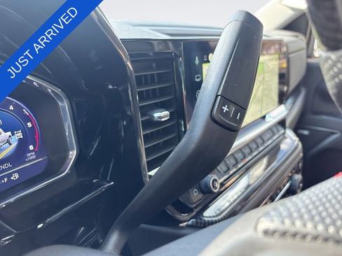 Used 2025 Chevrolet Silverado 2500 LTZ w/ LTZ Premium Package AWD/4WD image 20