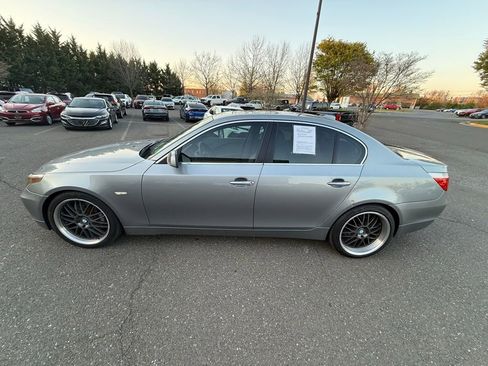 Used 2007 BMW 530xi Sedan image 3