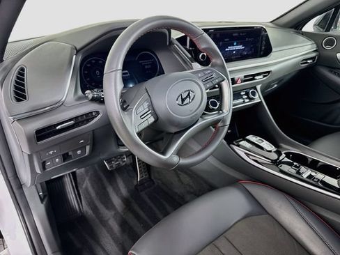 Used 2023 Hyundai Sonata SEL Plus FWD image 19