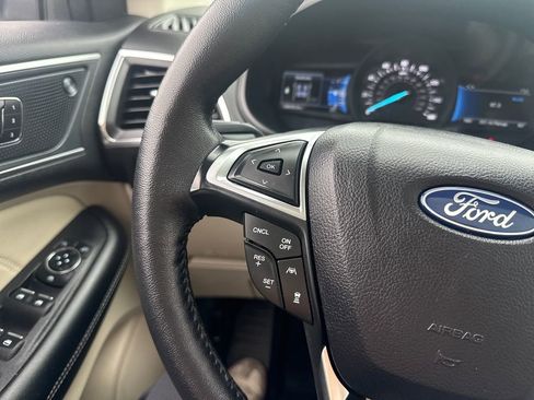 Used 2024 Ford Edge Titanium w/ Equipment Group 301A AWD/4WD image 35