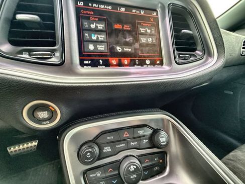 Used 2019 Dodge Challenger R/T Scat Pack w/ Plus Package RWD image 18