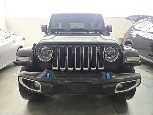 Used 2022 Jeep Wrangler Unlimited Sahara w/ Safety Group image 2