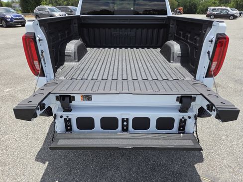 New 2026 GMC Sierra 1500 Denali AWD/4WD image 24