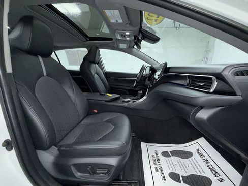 Certified 2022 Toyota Camry XSE w/ Navigation Upgrade Package image 12