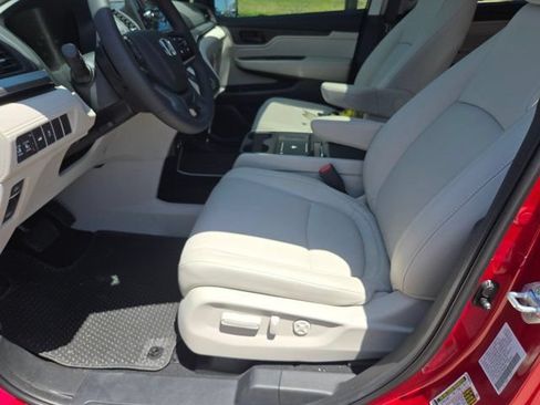 New 2026 Honda Odyssey EX-L image 14
